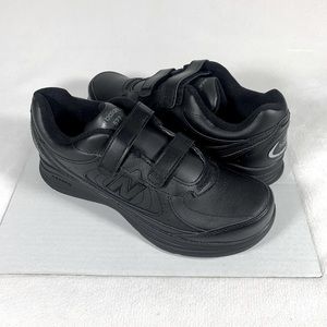 NEW New Balance Women's 577 V1 Hook and Loop Walking Shoe in Black Size 9.5M
